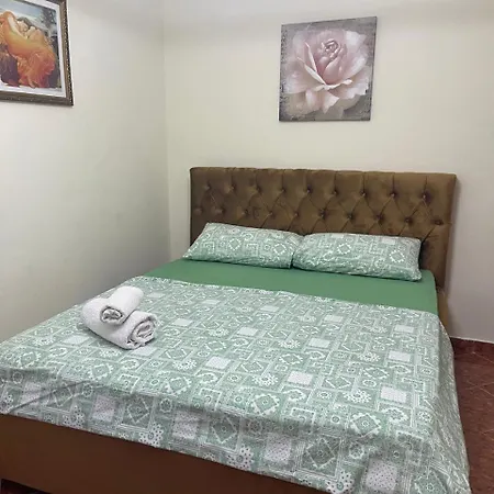 Apartament Ermal's House